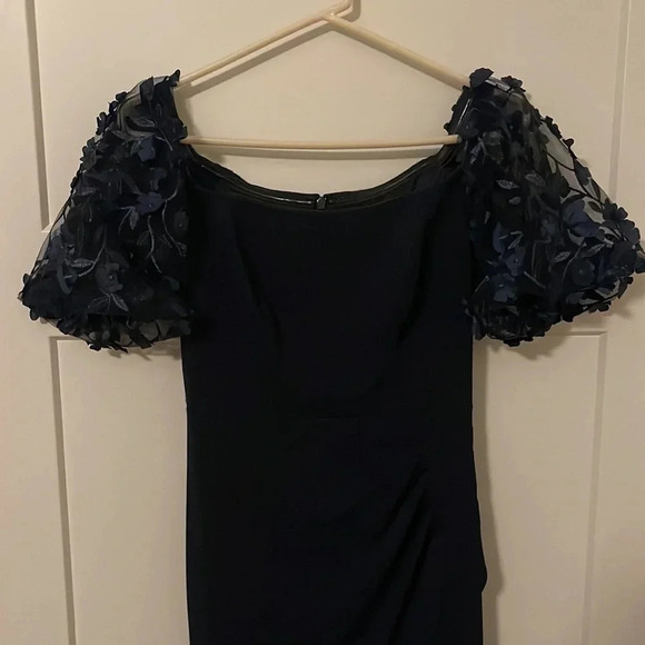 Xscape - Off-The-Shoulder Floral-Sleeve Gown - Navy Blue - Size 4P - EUC!! - Picture 9 of 16